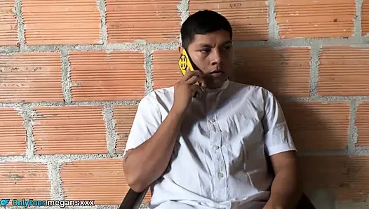 Friend separates from her husband and comes crying to suck my cock