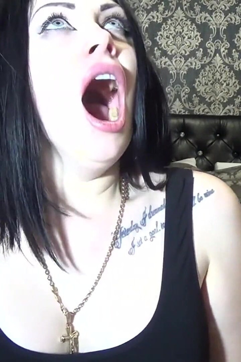 Big yawns and my sexy mouth