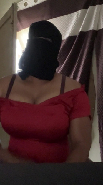 Key moment from "big tits cross dresser mastarbating desi red suit salwar"