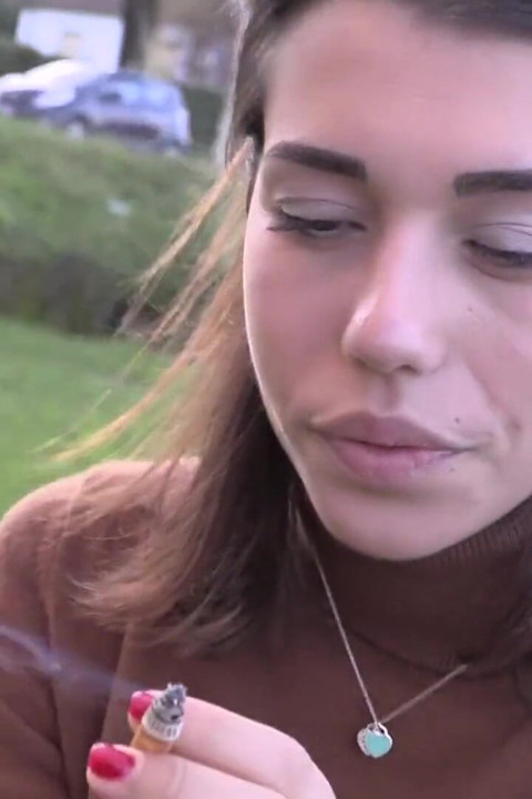 Beauty teen in outdoor smoking
