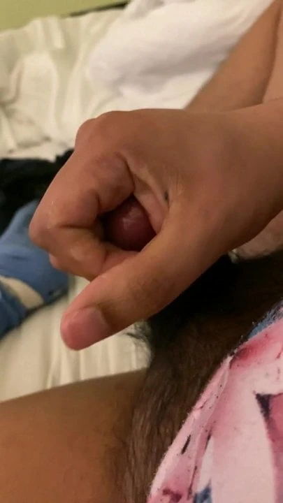 Fifth Attempt - Jizz in my Leg. or Masturbating until I Cum
