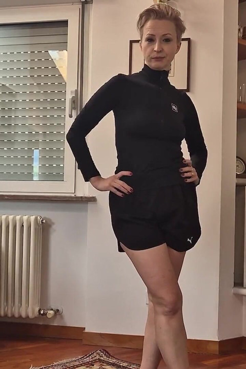 Auntjudys - Busty Amateur MILF Wanilianna Gets Horny During Her Workout