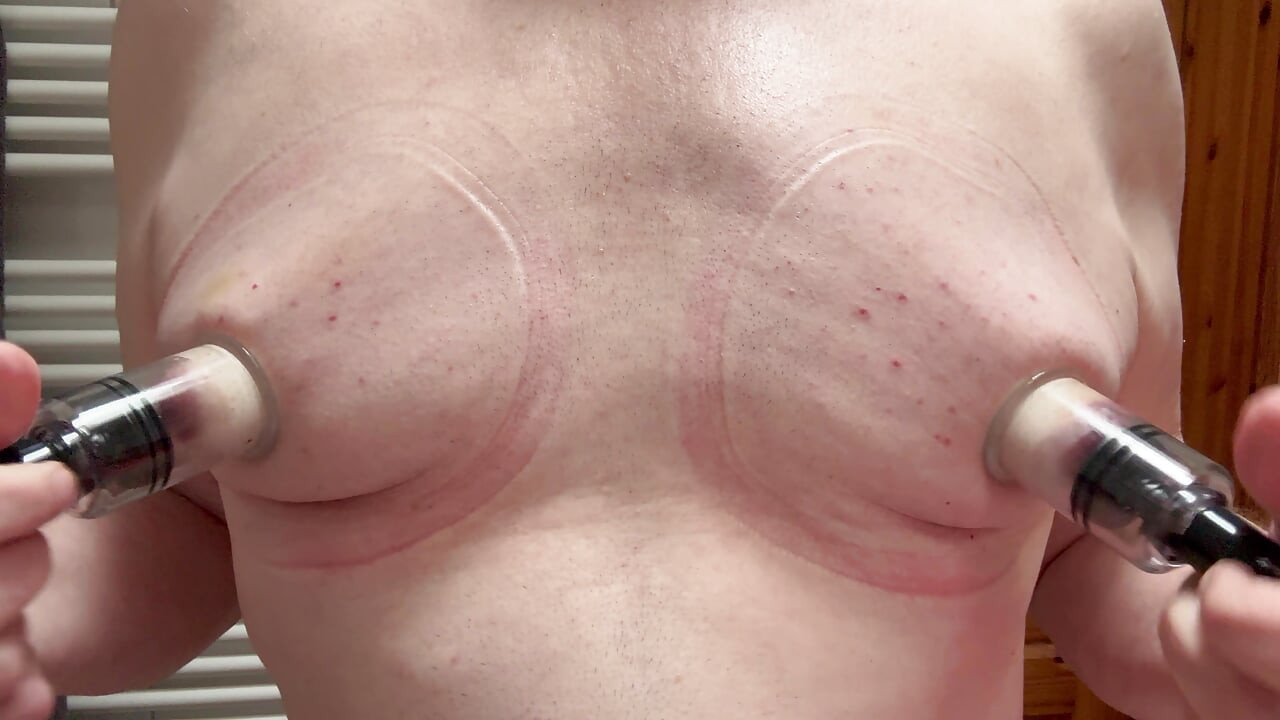 ¡Abofetear, chupar, torturar mis tetas!