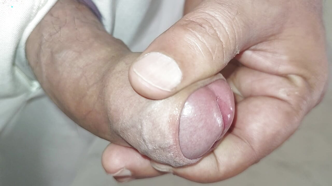 My dad gives me handjob