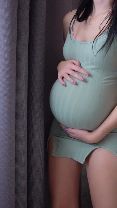 Pregnant neighbour 39 weeks labour???? | Clip 1