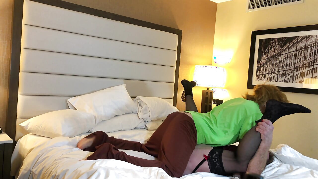 Shaggy Fucking Mature Sissy