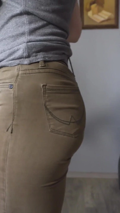 Hot Woman In Tight Jeans Walks Around And Teases Panty Line | Clip 1