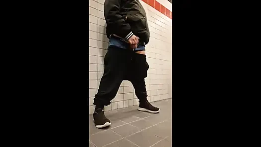 Nice at night in public at a rest area