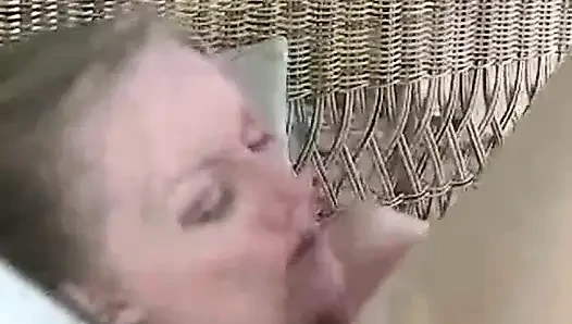 Melanie si seksi bejat: melanie si cewek nakal