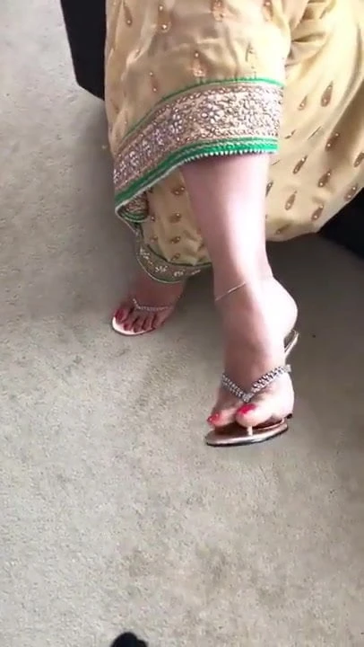 Desi feet 15