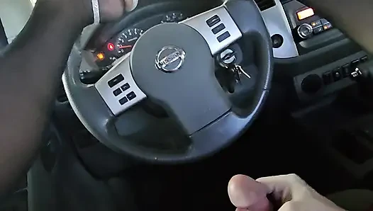 ハンドルスカートにきらめくハイヒールを履き、ムラムラして家に帰った後のトラックにナイロンを履いて絶頂