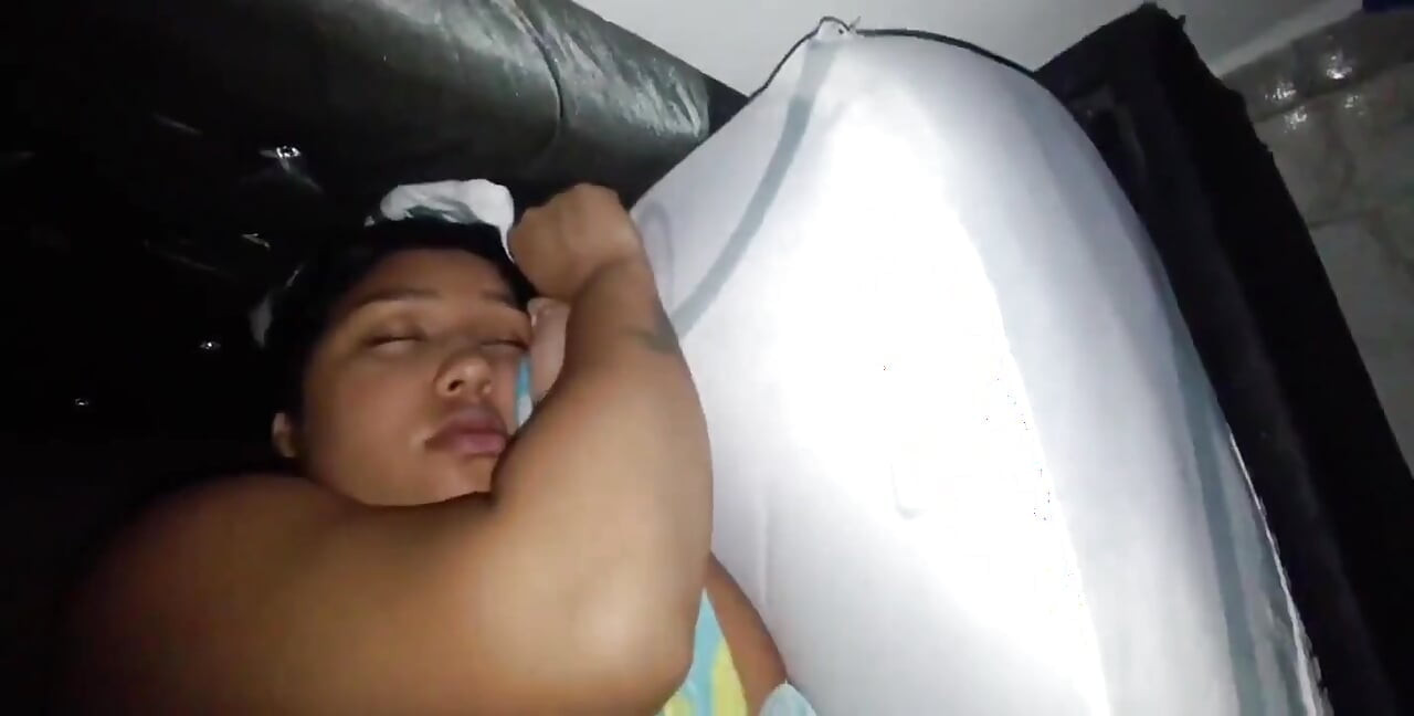Fodendo a grávida mexicana Keilimar pronta para lhe dar bunda !!