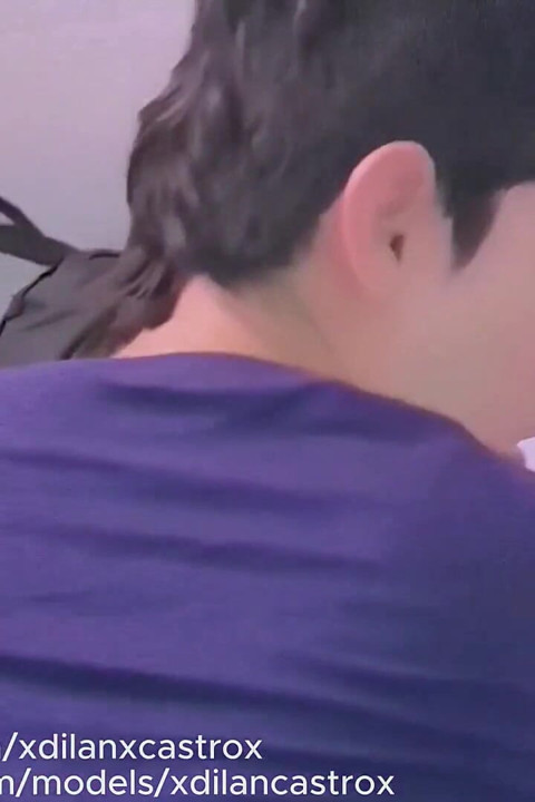 Cruising I Find Mi Straight Neighbor Repairing His Car and Help Him by Giving Him Mi Ass Bareback. Creampie