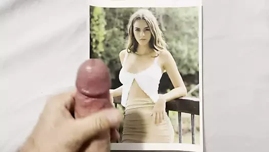 boşalmak haraç emily