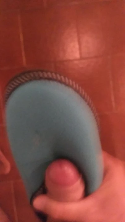 slippers cum 19