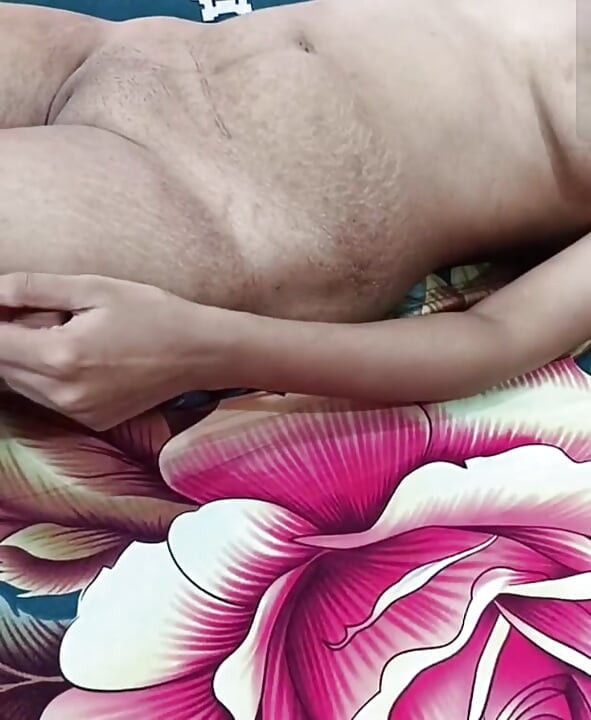Suck my body 👅, I need a massage, is there anyone to do it?