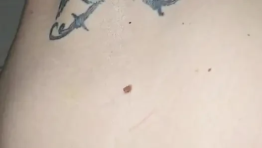 Babam yarağını amcığıma sürtüyor