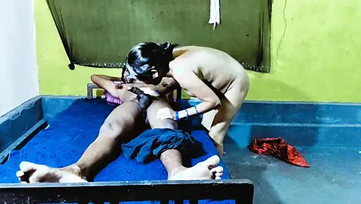 Üvey kız kardeşim Anju vücuduma boşalana kadar beni domine ediyor, fışkırtarak orgazm oluyor