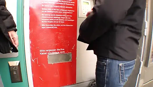 Teeny-schlampe, 18 jahre alter typ in &geil gefickt