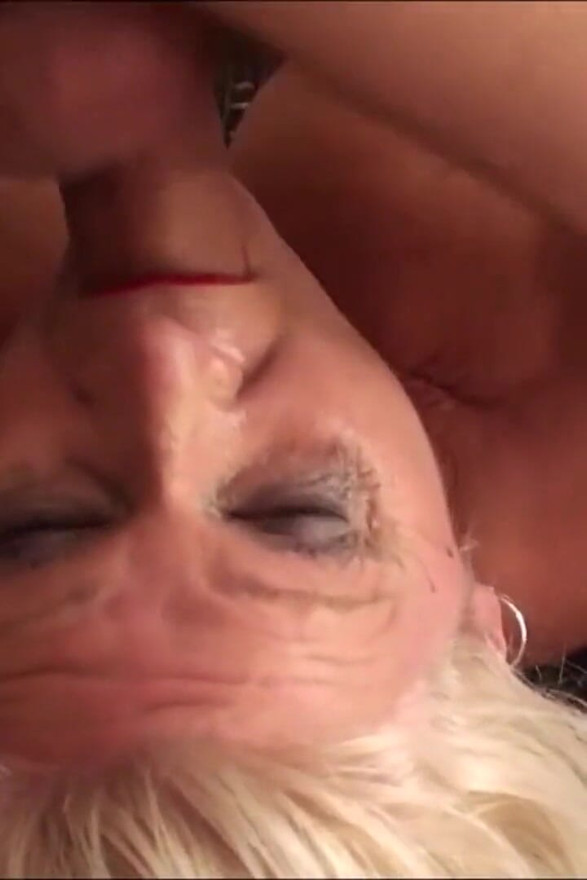 Secretary Loves to Be Fucked Hard at Work