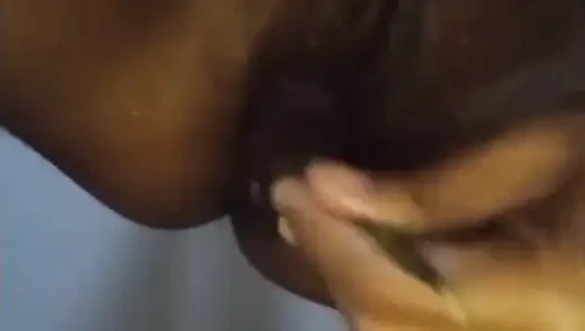 Sri Lankan Wife Pussy Make Squirt and Fart