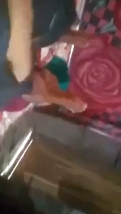 Sautela beta sauteli maan ki choot chodta hai.