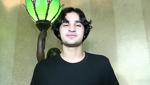 Cumming in and on Scarlet