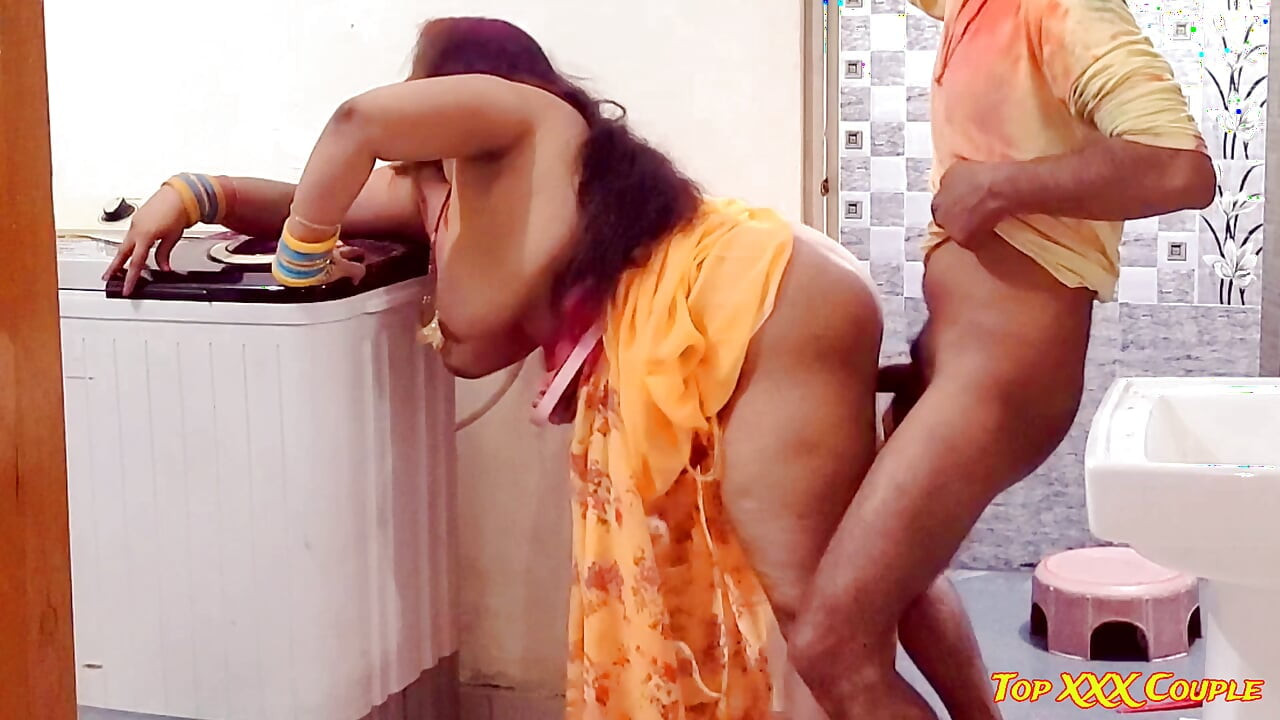 Dewar-bhabhi hot XXX fuck on colorful festival "HOLI"