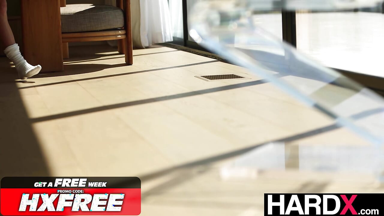 Hardx - deliği kapatıyor - myra inliyor hak ettiği derin sikişi alıyor