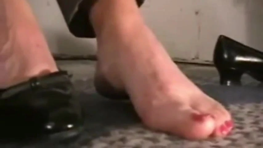 Kaki berpeluh & kaki nakal Terri