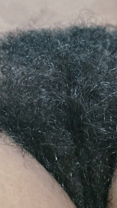 Amateur Hairy Pussy MILF Moments With Natural Curves | Clip 1