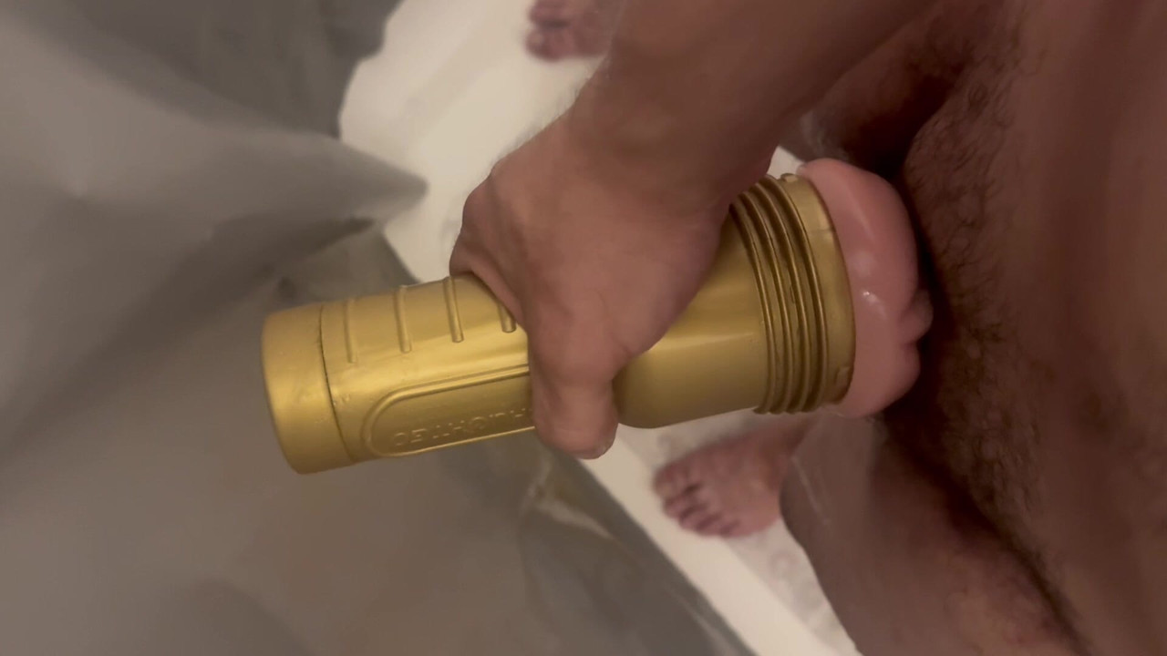 Fleshlight fuck and cumshot.