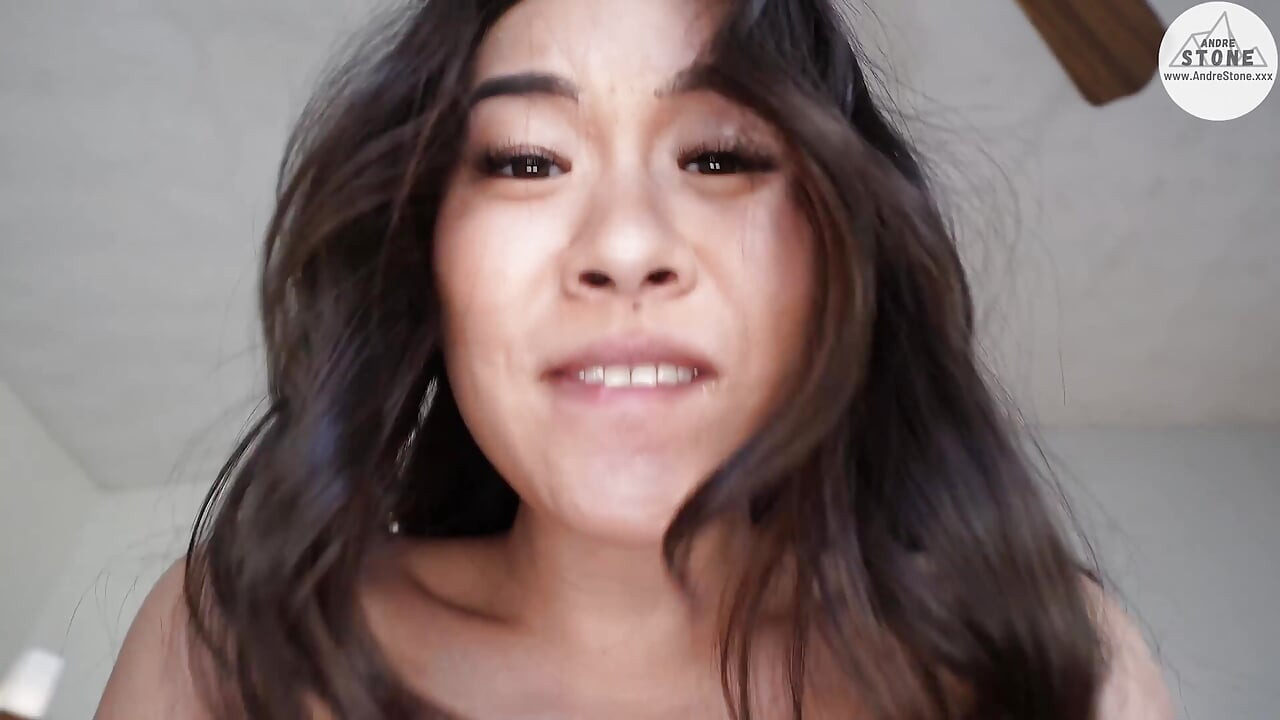 Sexy asijská nevlastní sestra Kimmy Kimm přistižena při oblékání děvka