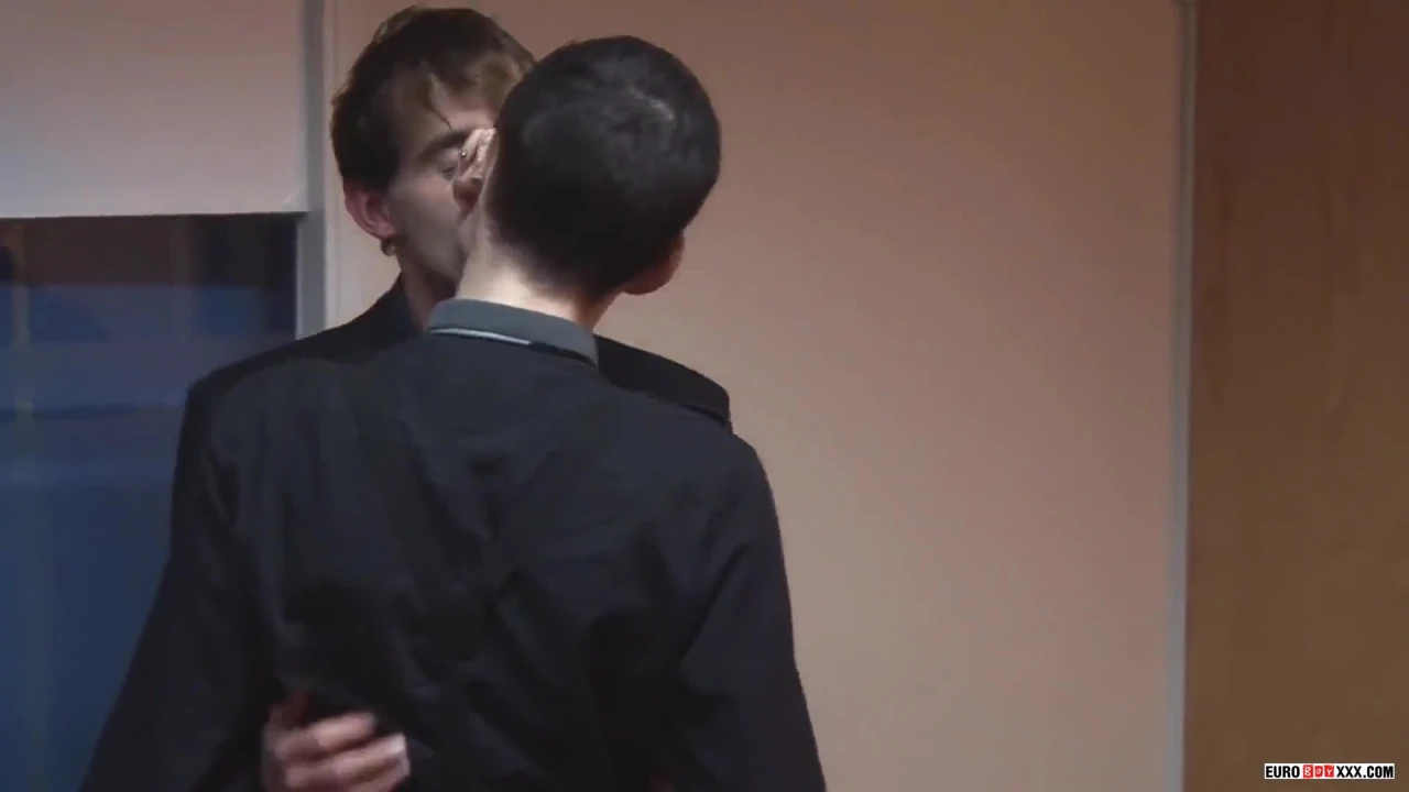 Aaron Aurora & Tommy Curtis Suck & Fuck