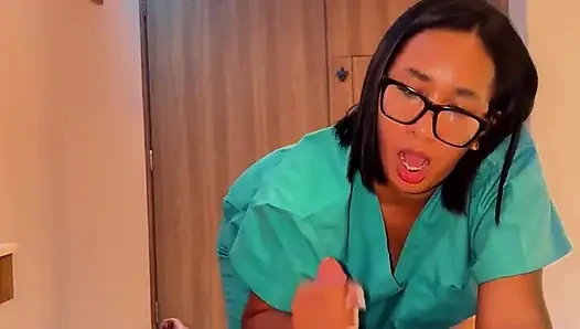 Pijat sensual latina pov - musik relaksasi, sepong kontol sampai selesai