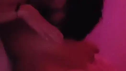 Gadis cantik ini mengejutkanku