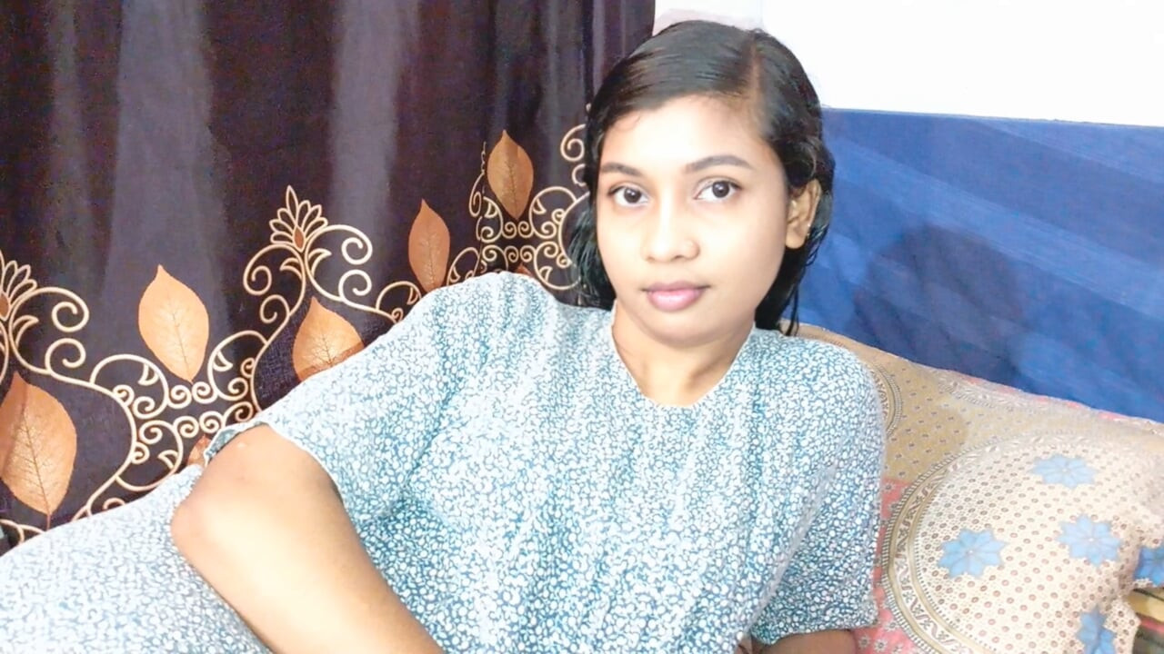 Desi ehefrau sexvideo echtes gesicht und blowjobs und lutschen einfach erstaunlich genießen in diesem video