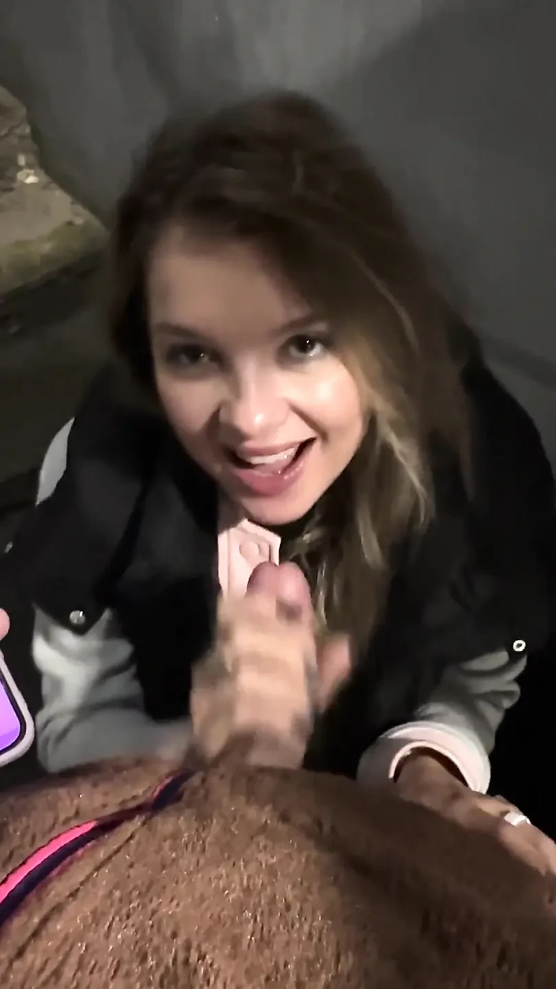 First Date Walk - Filmed Her Taking Raw Dick