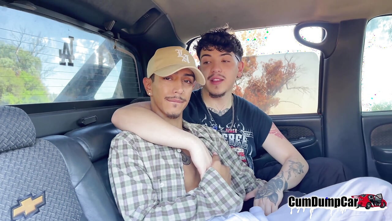 Veliki udarac sperme! Pušenje mog DL prijatelja Zabava u autu Hardcore Gay