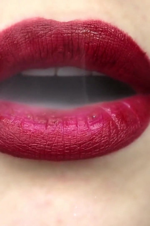 Cum to my big lips and hookah smoke!