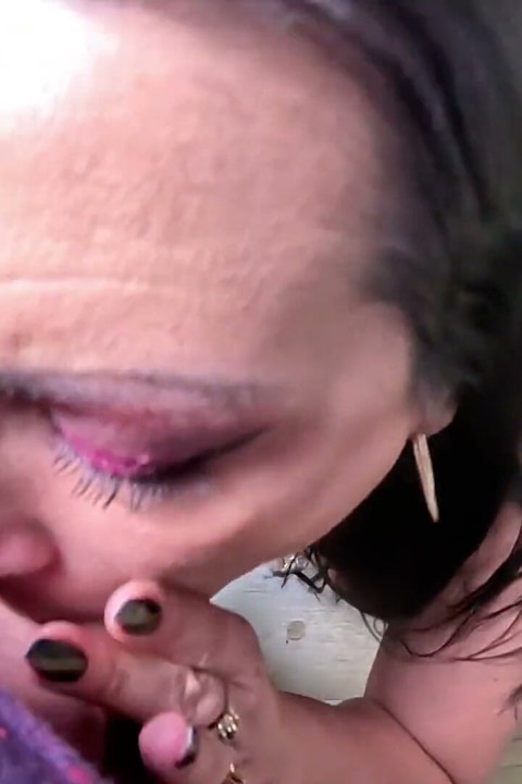 Horny MILF After Orgasm. Intense Oral, Mirror Doggy POV and Cum on Body