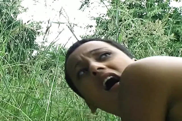 A hot French ebony adores pleasing a white pecker