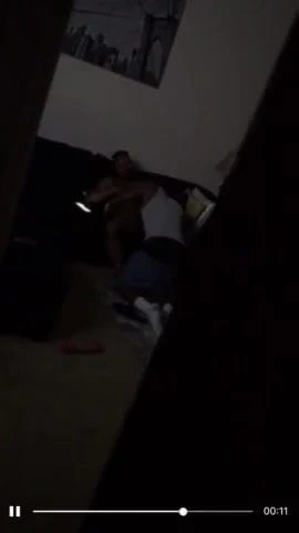 he sucks in live