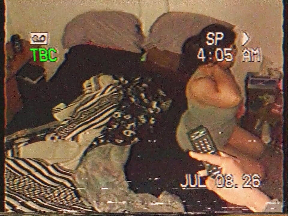 شريط Vhs - مص زب منزلي وجنس جامح
