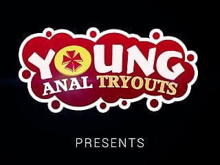 Young Anal Tryouts - 亮丽的多种高潮