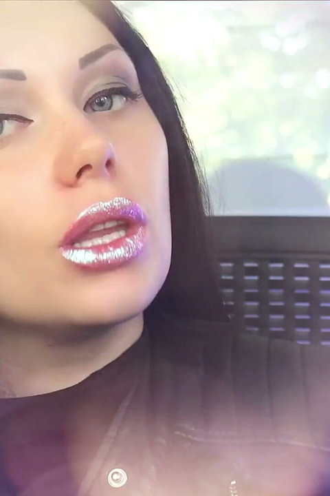 My mesmerizing smoking lips are all that you need!