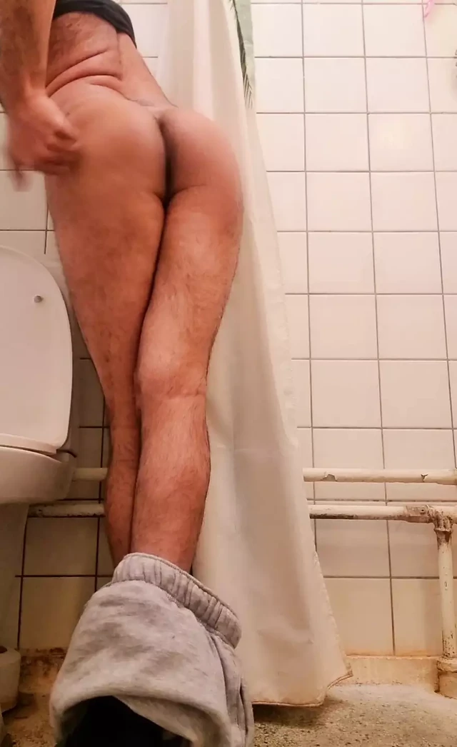 Alone in my bathroom taking my everything and want to get fucked very hard