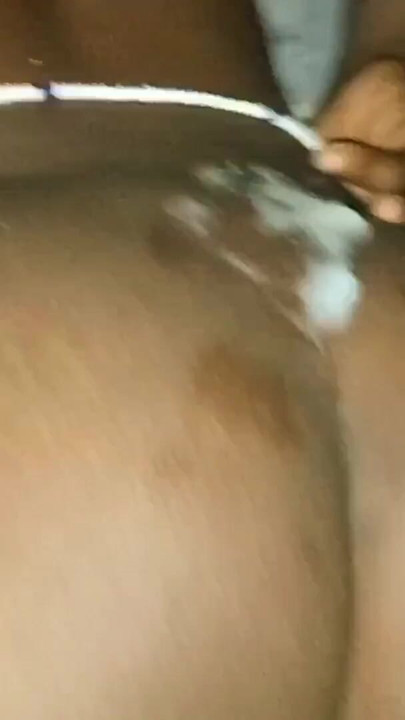 A nice buttocks with a good coffee | Clip 1