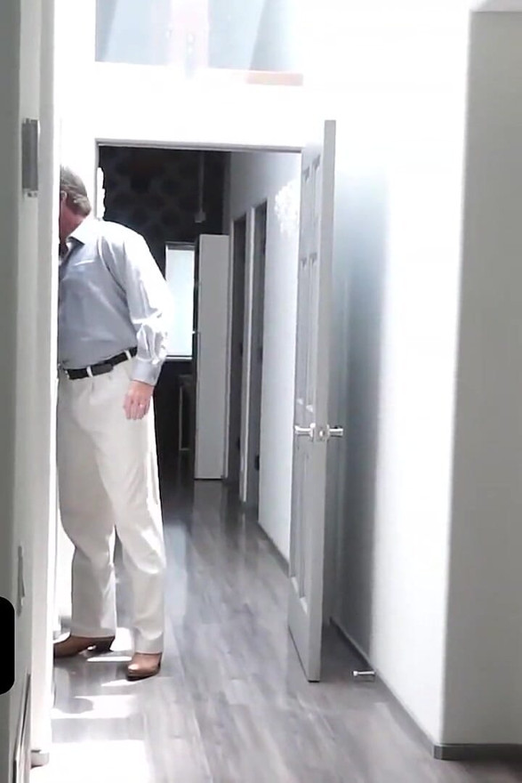 Natural Titted Blonde Stepdaughter Iggy Amore Seduces and Rides Her Stepdaddy