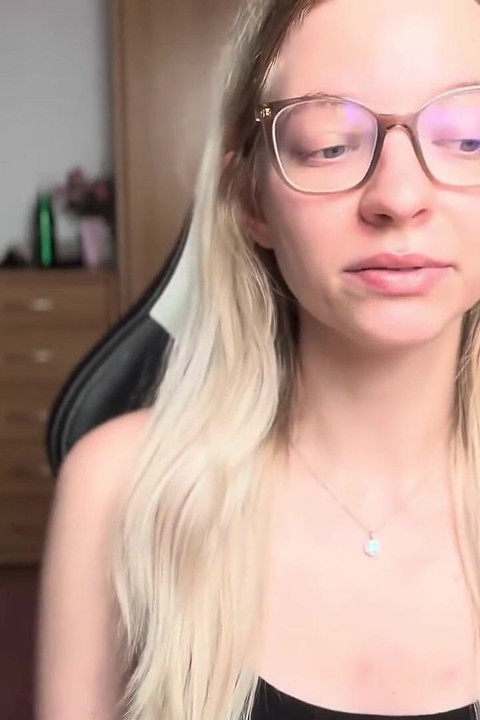 2 Reasons Why You Should Stay P*** Free Forever